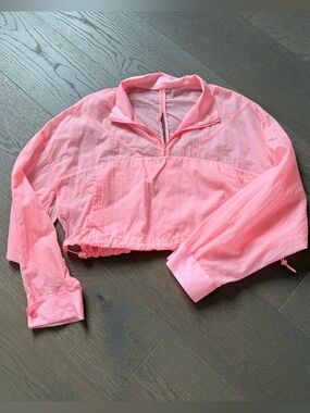 ALO Yoga LE Neon Pink 1/4 Cropped Aerial Pullover (medium)
